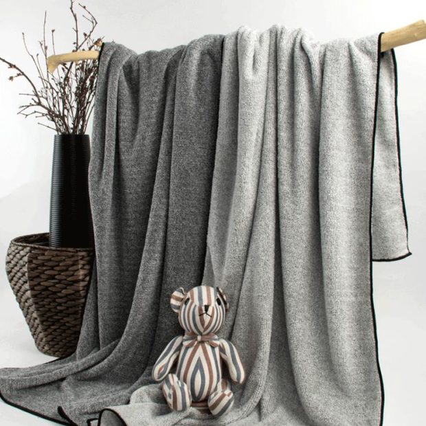 towel (2) towel