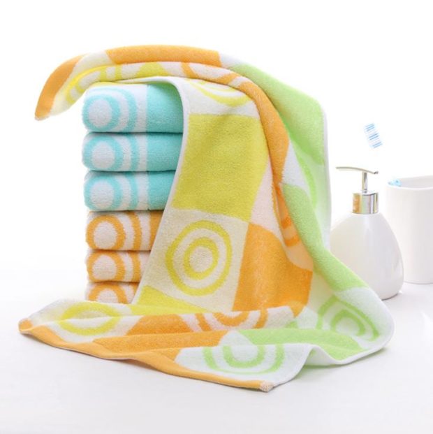 Creative color absorbent towel (4)