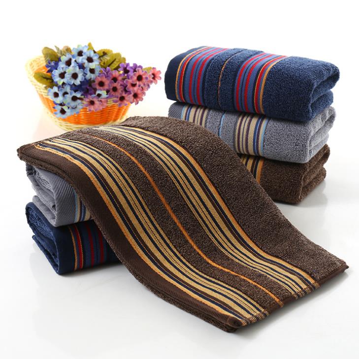 Dark jacquard towel (1)