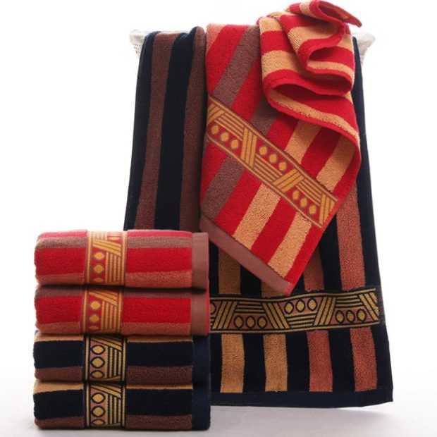 Red and blue striped jacquard towel (1)